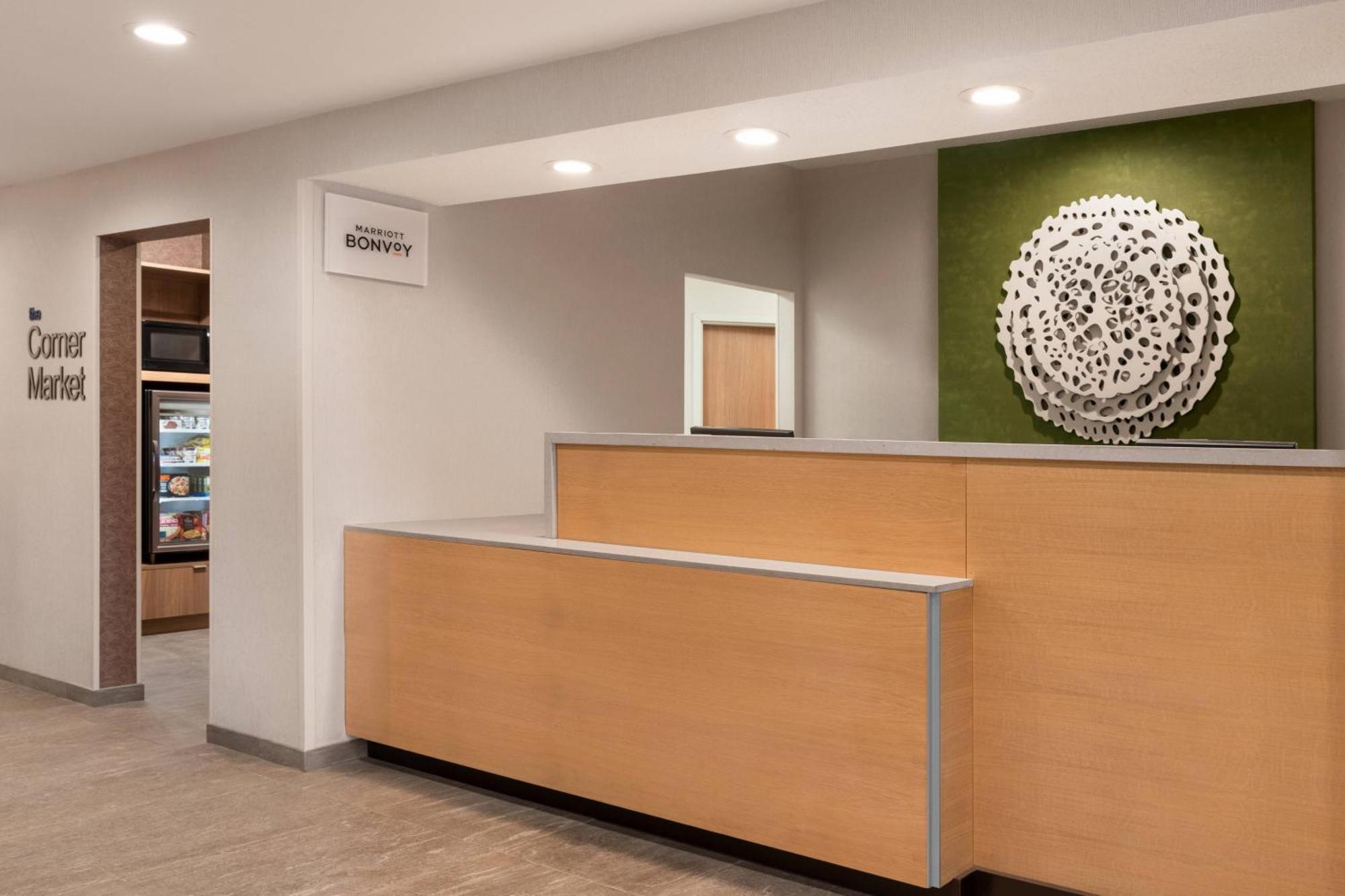 Fairfield Inn Erie Millcreek Mall Buitenkant foto